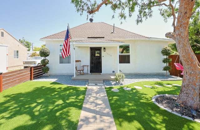 Modern Fully Furnished 3BR/2BA Family Home with Ultimate Backyard Retreat – Utilities Included! - 1679 Drexel Drive, Lemon Grove, CA 91945 Modern Fully Furnished 3BR/2BA Family Home with Ultimate Backyard Retreat – Utilities Included! - 1679 Drexel Drive, Lemon Grove, CA 91945