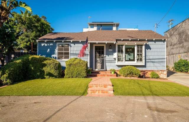 2642 Ocean Street photos photos