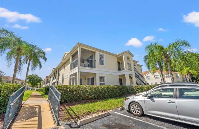 3 / 2 Grand Palms Condo - 8804 Grand Palms Circle, Four Corners, FL 34747