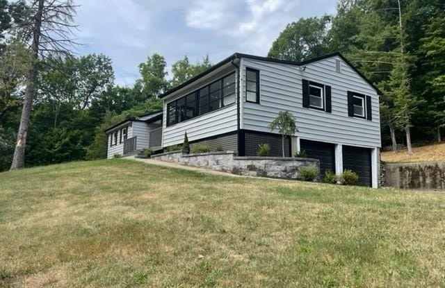 126 Roselawn Road photos photos
