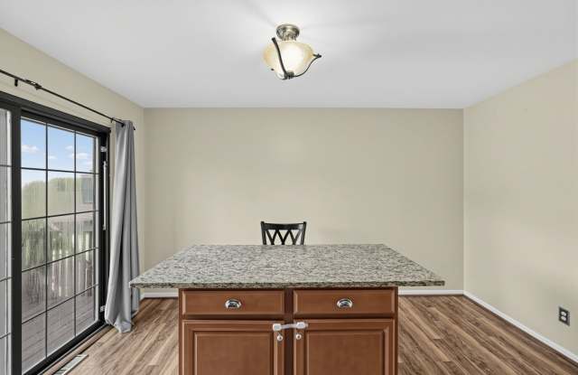 Charming 3BR Townhome in Philadelphia Gallery 4