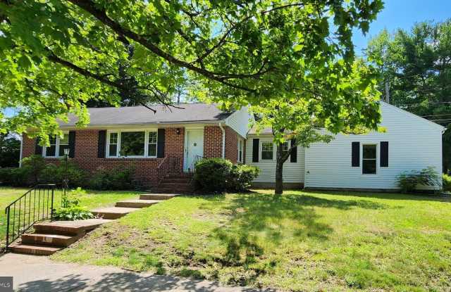 117 N GIRARD Road photos photos