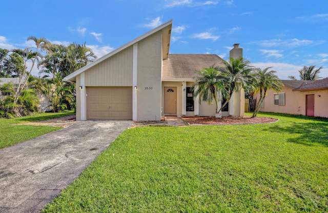 3530 Boulevard Chatelaine Boulevard photos photos