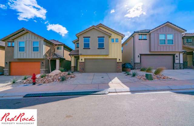 Ready for you to call home! 4 Bedroom Home! photos photos