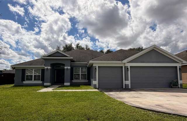 5237 NW REBA Circle Gallery 1