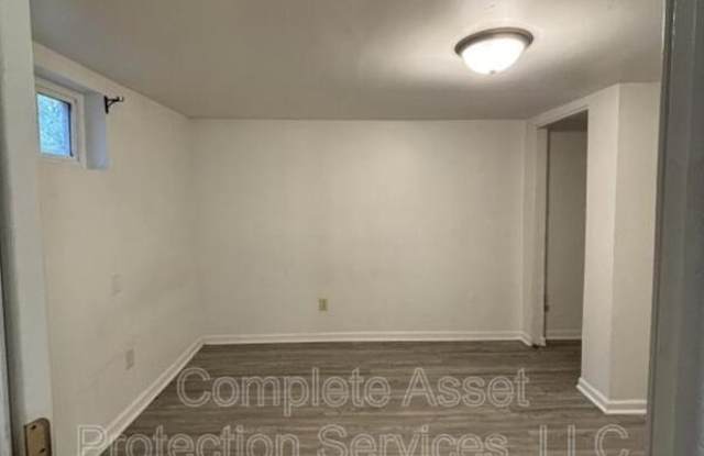 4121 Lincoln St Gallery 2