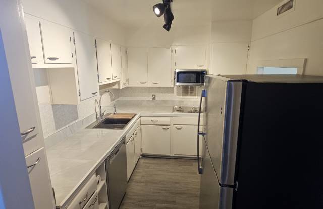 2965 Pharr Ct S Northwest #211 - 1 Gallery 3