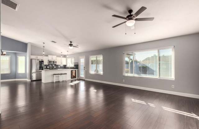 Fantastic Chandler Home Without Carpet! photos photos