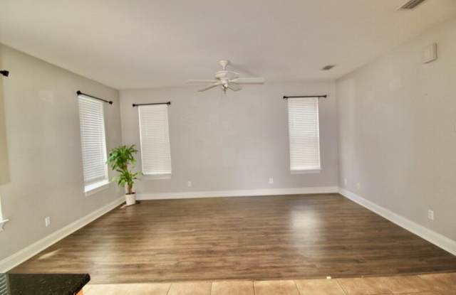 30 N Wildflower Dr, 614 Gallery 3