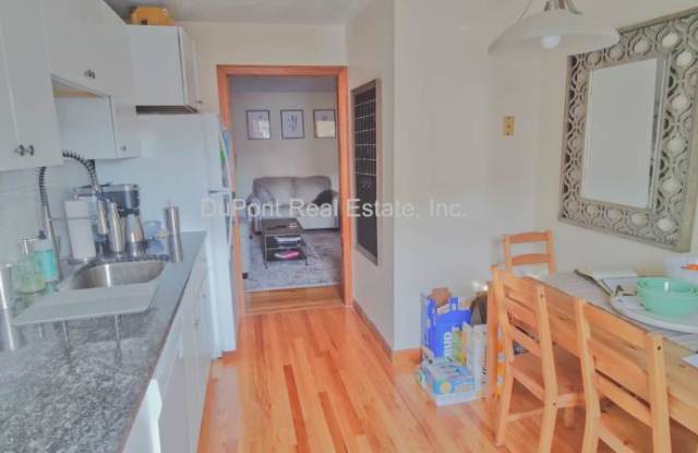 283 Hanover Street - 283 Hanover Street, Boston, MA 02113 283 Hanover Street - 283 Hanover Street, Boston, MA 02113