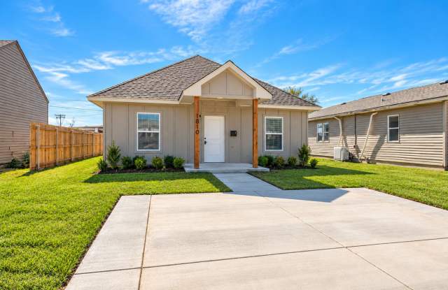 Beautiful 3-Bedroom, 2-Bathroom Single-Family Home for Rent in Lawton, OK! Gallery 1
