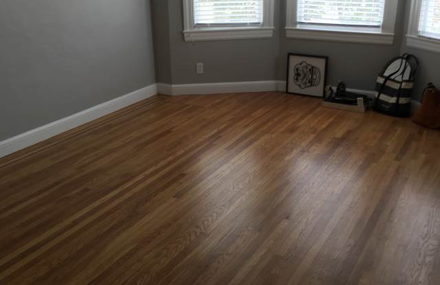 1502 Sanchez Street Gallery 2