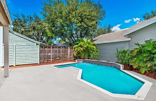 1050 Aviary Road, Wellington, FL 33414 photos photos