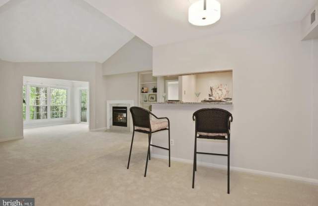 2217 LOVEDALE LANE Gallery 3