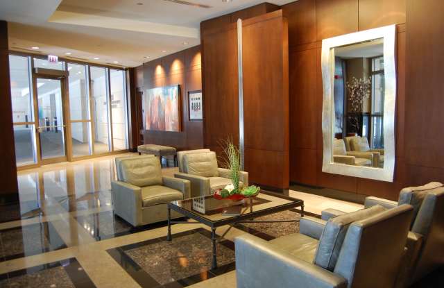 530 North Lake Shore Drive Gallery 2