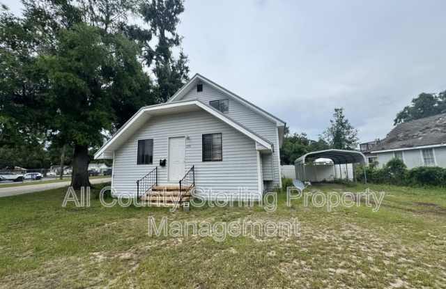 299 SE Lehigh Ln photos photos
