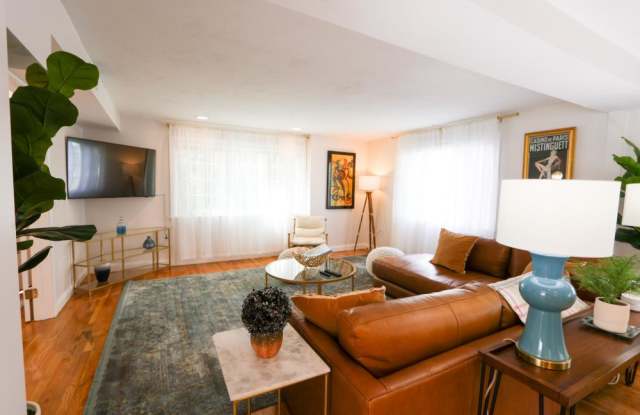 25 Jay St photos photos