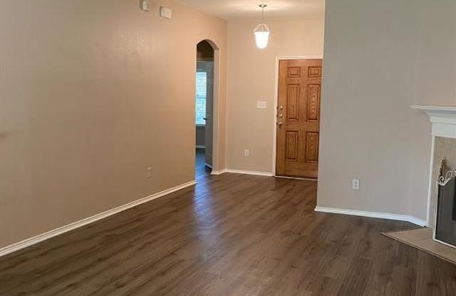 3641 Hawthorne Trail Gallery 3