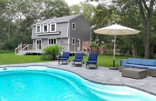 498 Springs Fireplace Road photos photos