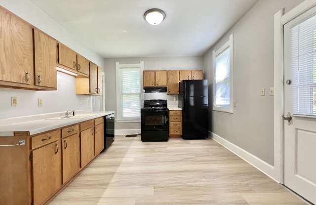 28 North Atwood Avenue - 1 photos photos 28 North Atwood Avenue - 1 photos photos