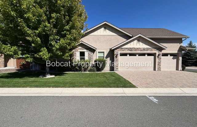 1360 Turner Ct Gallery 1