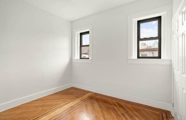254 VANDERBILT Avenue Gallery 4