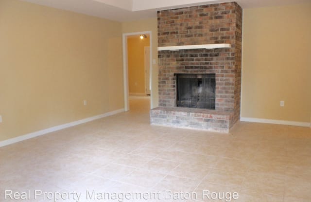 2204 Woodvale - 2204 Woodvale Drive, Baton Rouge, LA 70819