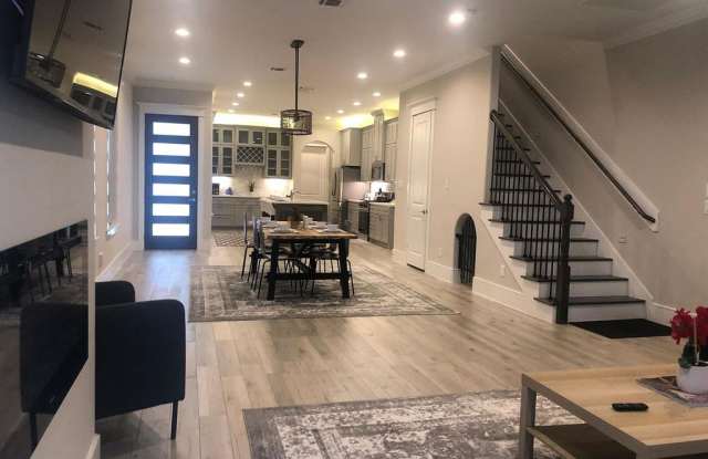 6531 Castlebay Drive Gallery 4