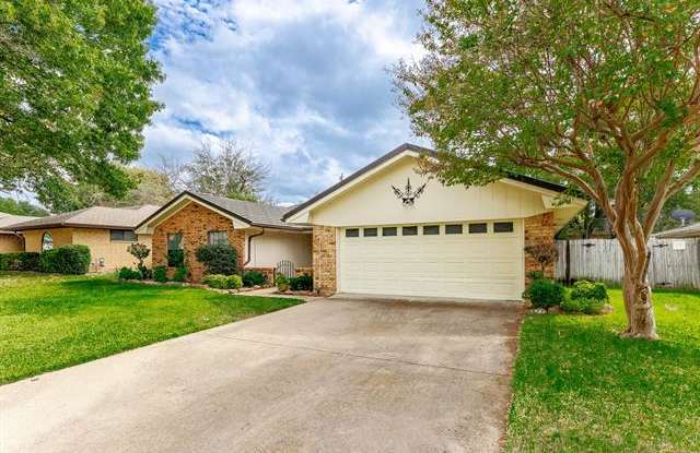 1412 Rusdell Drive Gallery 2