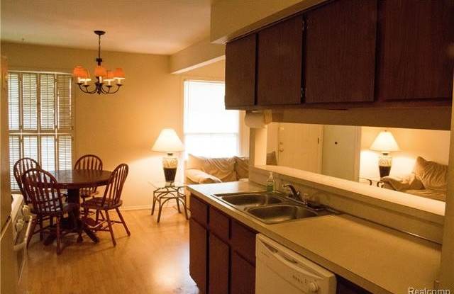 2708 Glenbridge Court Gallery 3