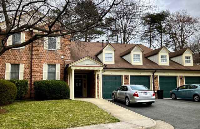 7256 GLEN HOLLOW Court unit: 56/3 - 7256 Glen Hollow Court, Annandale, VA 22003