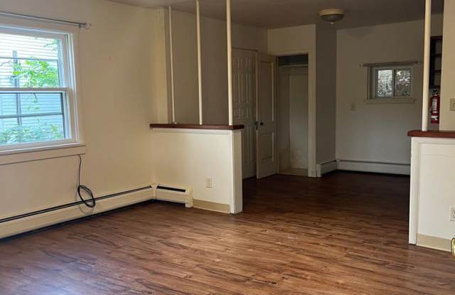 VALENTINE STREET 710 photos photos