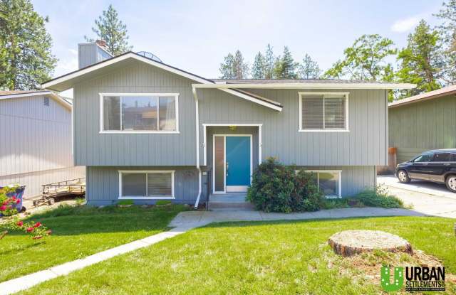 4 bedroom 2 bath room house for rent in South Hill photos photos