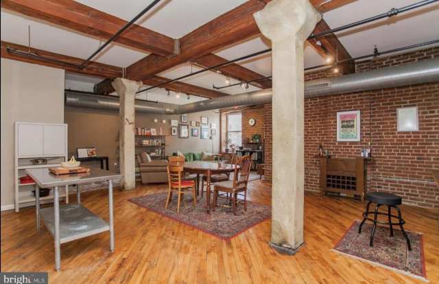 1210-26 BUTTONWOOD Street unit: 203 photos photos