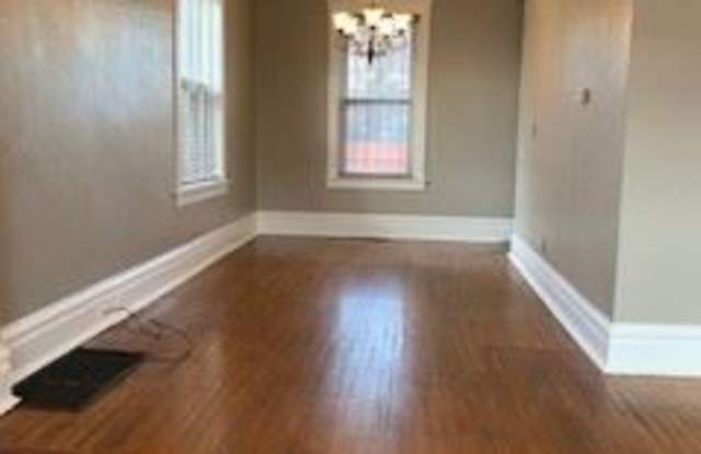 115 E. 3rd Avenue Gallery 4