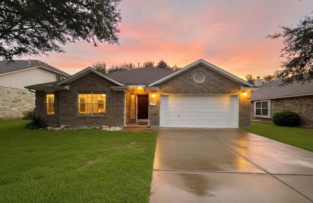 AVAILABLE NOW!!!! NEW-MANAGEMENT - 1011 Saint Helena Drive, Leander, TX 78641