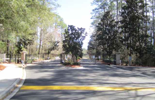 6093 MAGGIES Circle unit: 115 photos photos