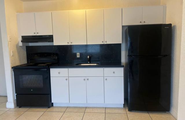 Jackson Memorial UM Health District Apartment photos photos