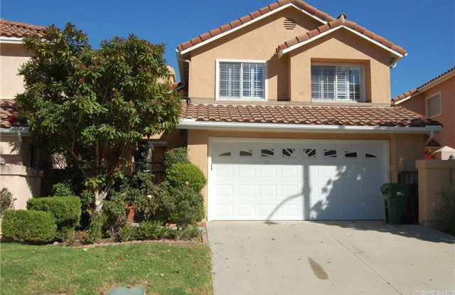 24645 Calle Largo - 24645 Calle Largo, Calabasas, CA 91302