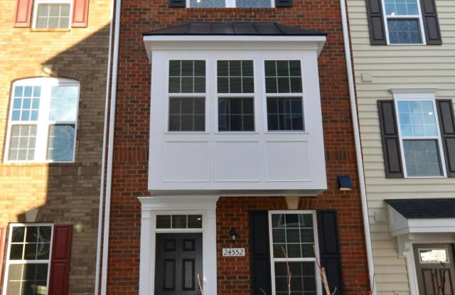 24552 POMMEL TERRACE - 24552 Pommel Terrace, Arcola, VA 20166