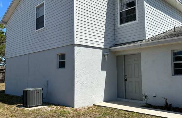 Duplex - 1365 Croftwood Drive, Melbourne, FL 32935 Duplex - 1365 Croftwood Drive, Melbourne, FL 32935