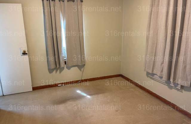 $850 - 2 bed 1 bath - Single Family Home photos photos