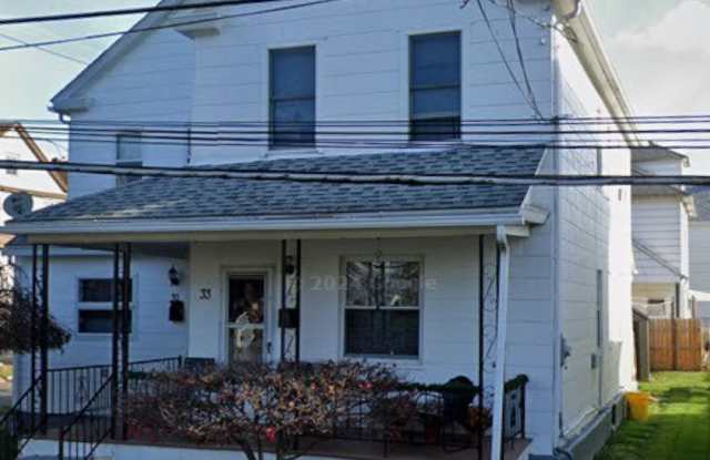 33 Center Street - - photos photos