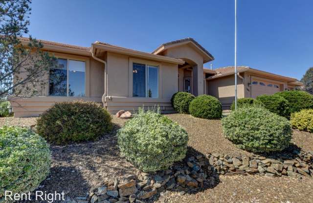 1043 Lupine Ln Gallery 3