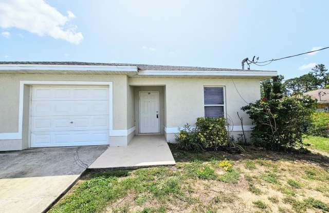 Great 3-bedrooms, 2 baths duplex with new appliance photos photos