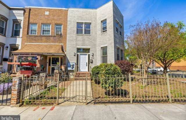 642 15TH Street NE photos photos