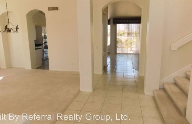 10808 E. Silvertree Dr Gallery 4