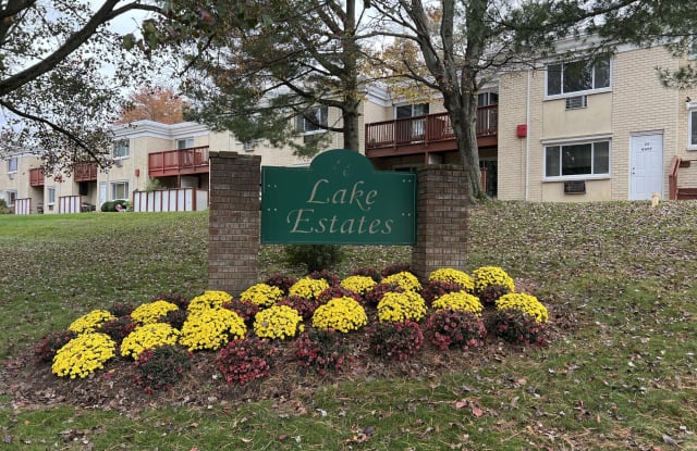 2 Lake Avenue - 2 Lake Avenue, Middlesex County, NJ 08816