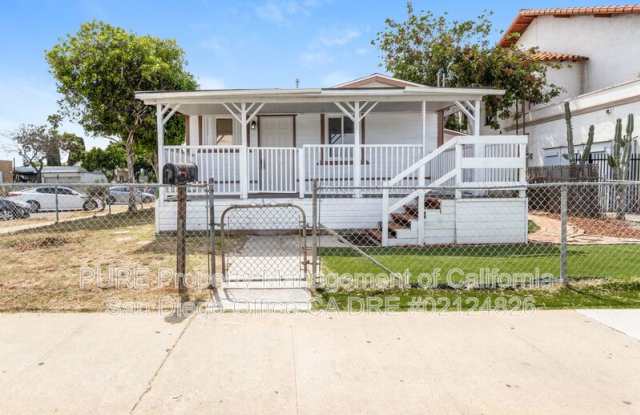 1840 Harding Ave photos photos