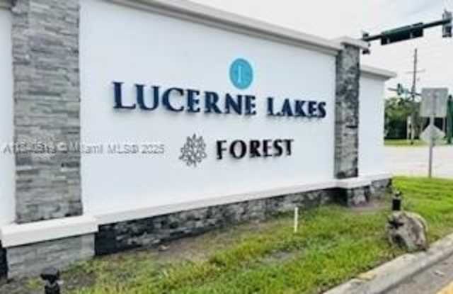 4760 W Lucerne Lakes Blvd W photos photos